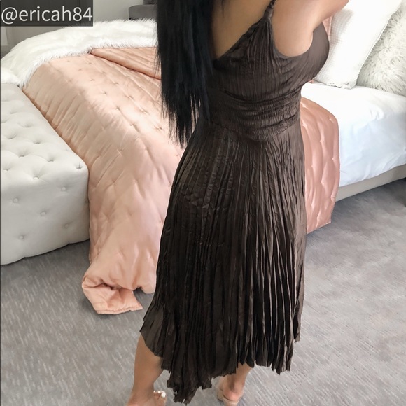 Express brown silk asymmetrical flowy midi dress - Picture 8 of 11